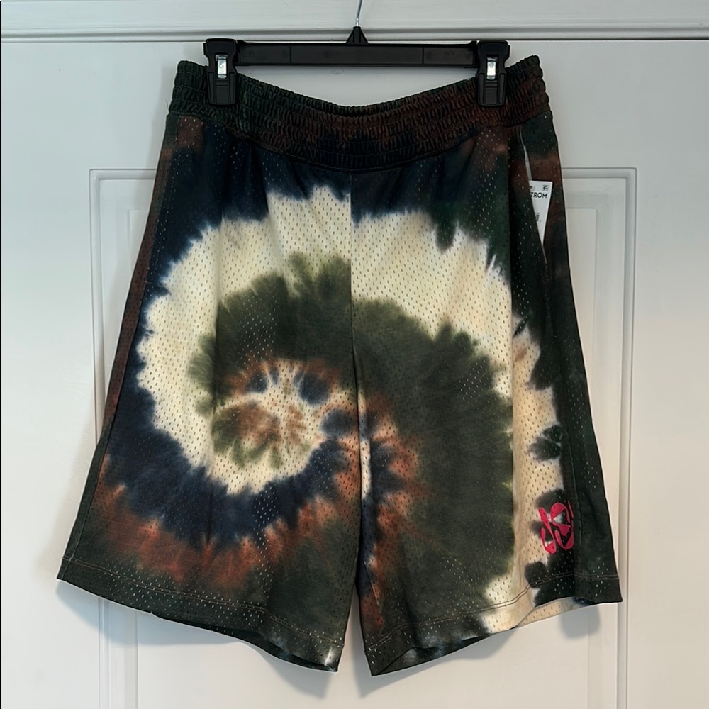 Frame x Julia Sarr-Jamois Tie Dye Basketball Shorts - Picture 4 of 7